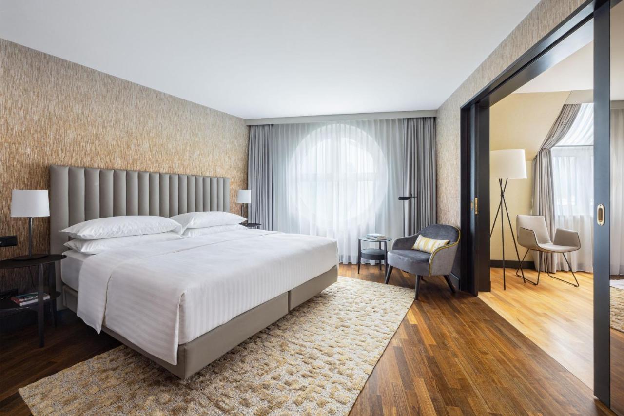 Marriott Hotel 4*